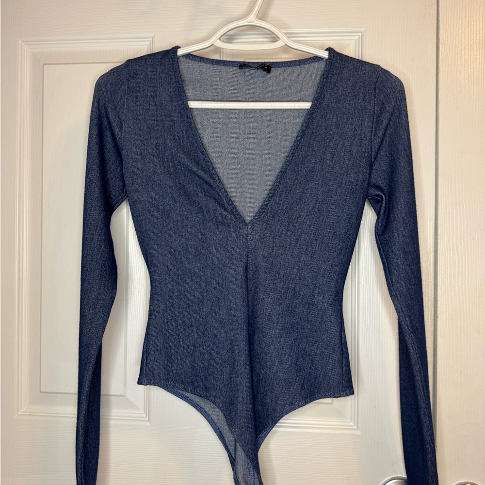 Women's Blue Long Sleeve Top